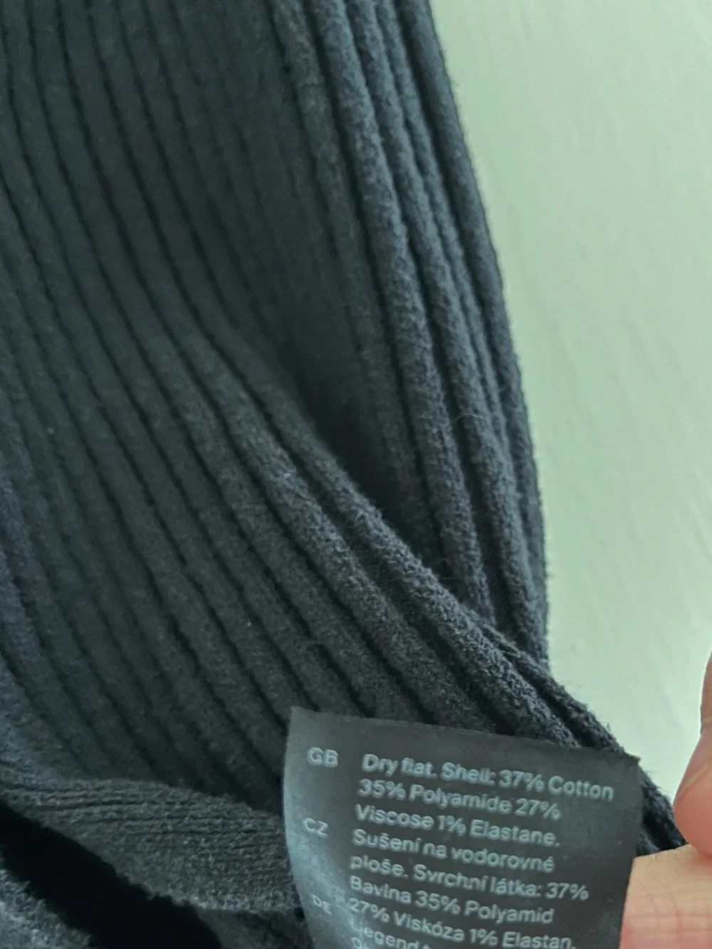 COS Rib Knit Longline Vest - Picture 3 of 3